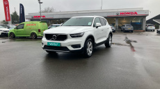 Volvo Xc40 2.0 T4 Momentum Pro 5dr AWD Geartronic Petrol Estate